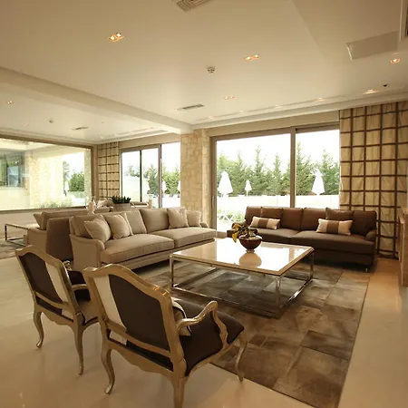 Calma & Hotel Kastoria