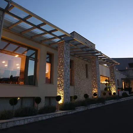Calma Hotel&spa Kasztoriá