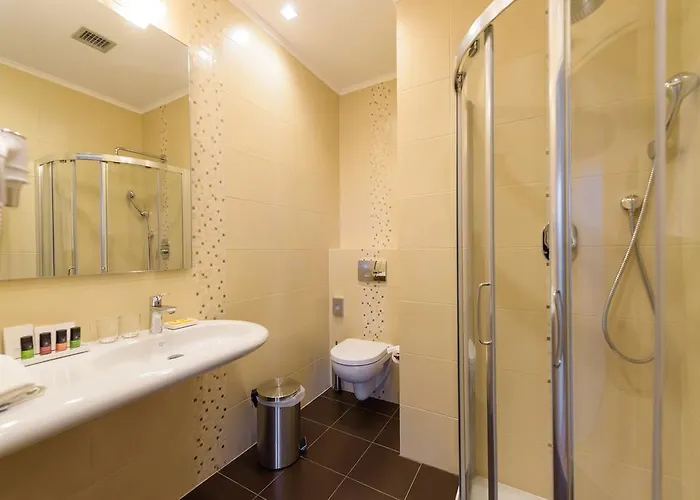 Calma & קסטוריה